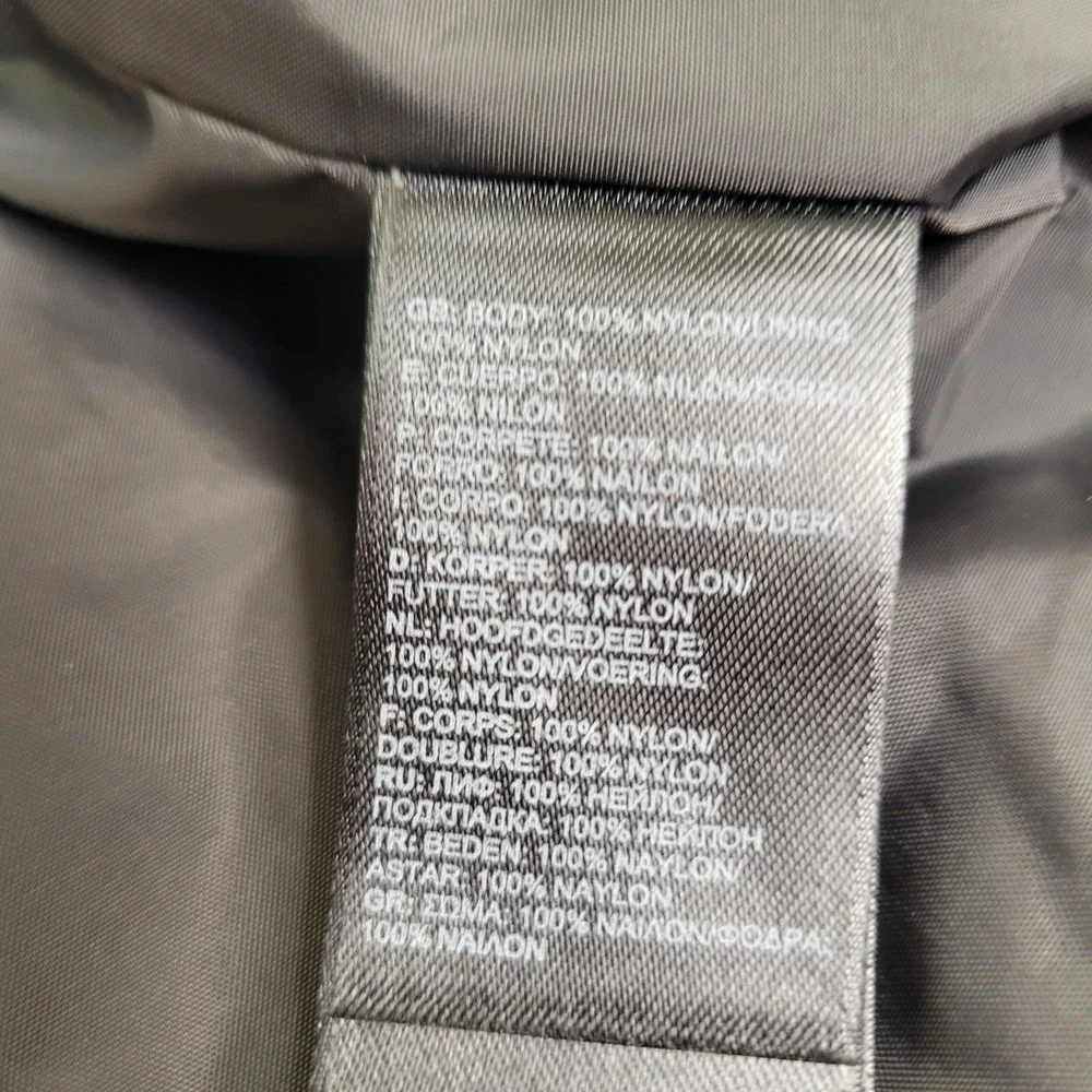 The North Face Jacket Mens Medium Blue‎ HyVent Waterproof (No Hood Included)